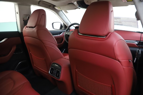 New 2020 Maserati Levante S Q4 GranSport for sale $104,635 at Bugatti of Greenwich in Greenwich CT 06830 28