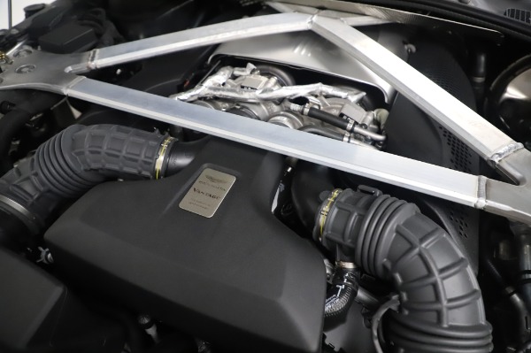 New 2020 Aston Martin Vantage Coupe for sale $185,181 at Bugatti of Greenwich in Greenwich CT 06830 22