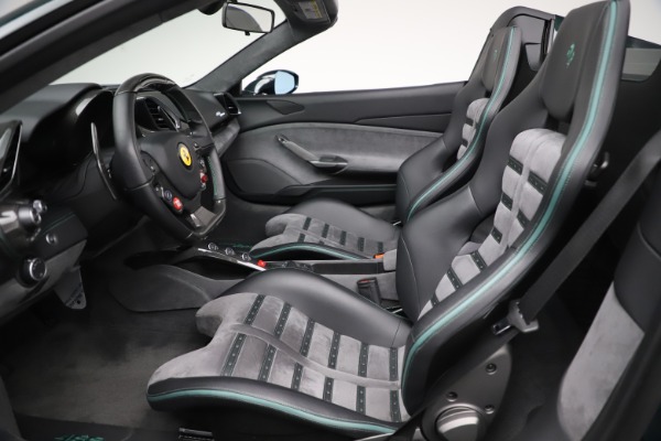Used 2019 Ferrari 488 Spider Base for sale $329,900 at Bugatti of Greenwich in Greenwich CT 06830 20