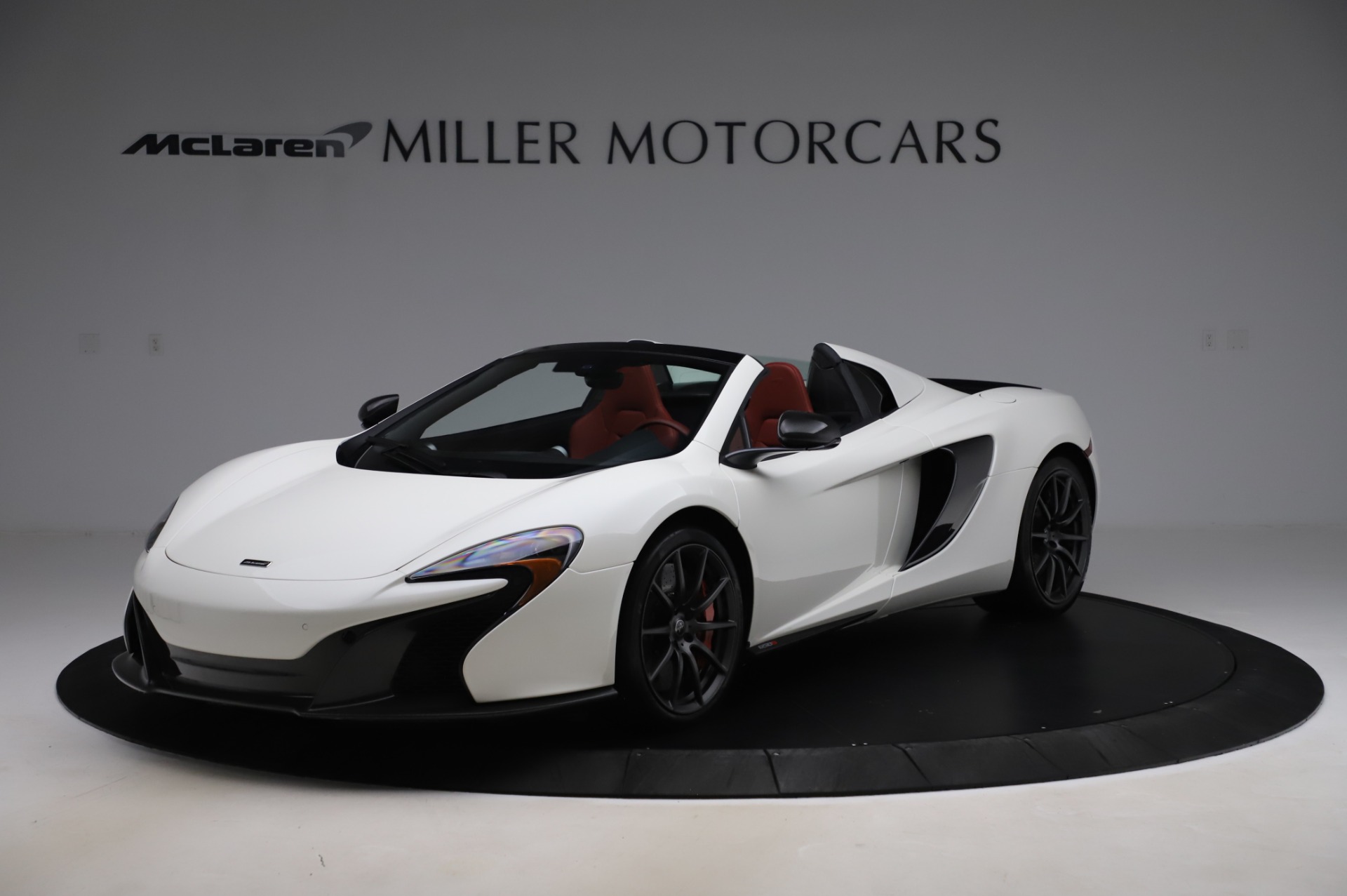 Used 2016 McLaren 650S Spider for sale $159,900 at Bugatti of Greenwich in Greenwich CT 06830 1