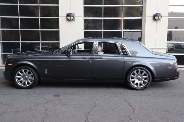 Used 2014 Rolls-Royce Phantom for sale Sold at Bugatti of Greenwich in Greenwich CT 06830 8