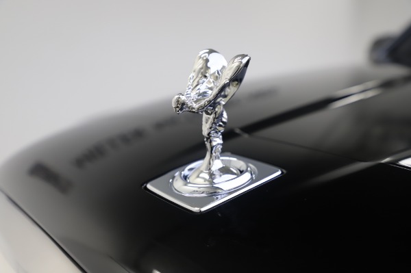 Used 2021 Rolls-Royce Cullinan for sale Sold at Bugatti of Greenwich in Greenwich CT 06830 18