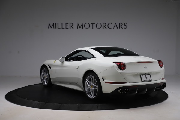 Used 2016 Ferrari California T for sale Sold at Bugatti of Greenwich in Greenwich CT 06830 16