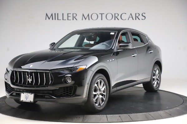 Used 2017 Maserati Levante Q4 for sale Sold at Bugatti of Greenwich in Greenwich CT 06830 2