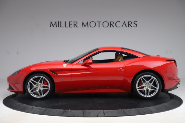 Used 2016 Ferrari California T for sale Sold at Bugatti of Greenwich in Greenwich CT 06830 13