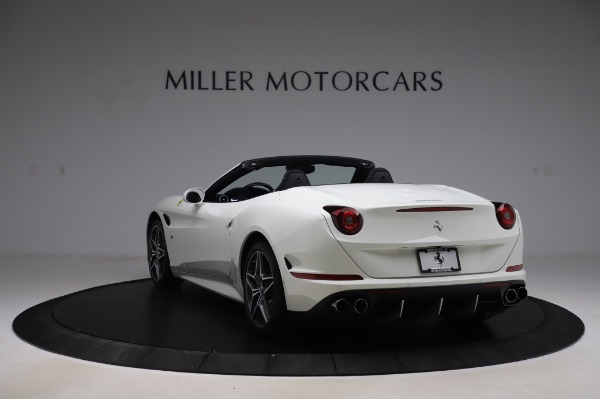 Used 2015 Ferrari California T for sale Sold at Bugatti of Greenwich in Greenwich CT 06830 5