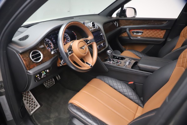 Used 2018 Bentley Bentayga Activity Edition for sale Sold at Bugatti of Greenwich in Greenwich CT 06830 17