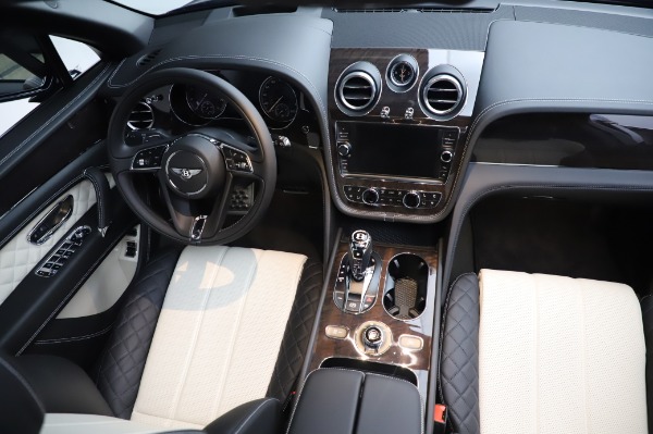 Used 2020 Bentley Bentayga V8 for sale Sold at Bugatti of Greenwich in Greenwich CT 06830 23