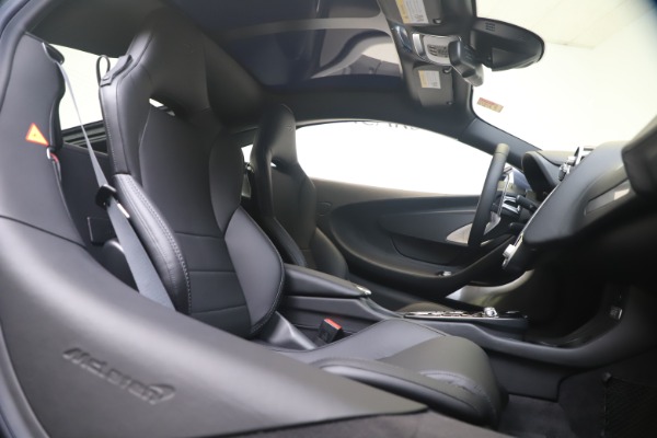 Used 2020 McLaren GT Luxe for sale Sold at Bugatti of Greenwich in Greenwich CT 06830 19