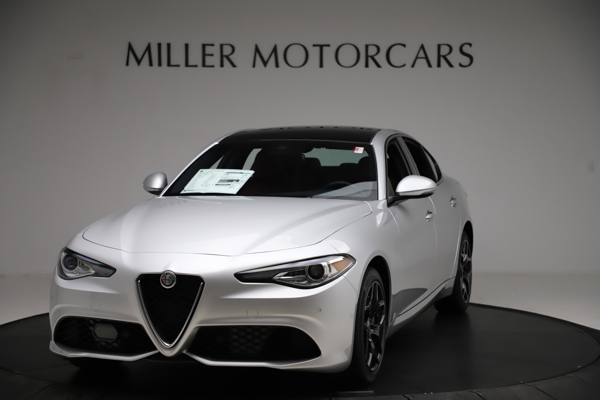 New 2020 Alfa Romeo Giulia Sport Q4 for sale $48,645 at Bugatti of Greenwich in Greenwich CT 06830 1