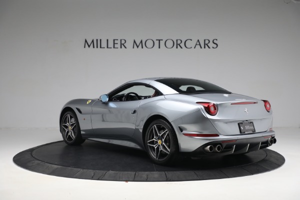 Used 2017 Ferrari California T for sale Sold at Bugatti of Greenwich in Greenwich CT 06830 15