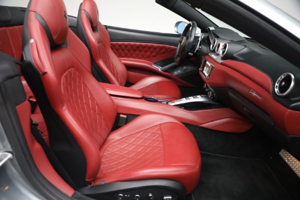 Used 2017 Ferrari California T for sale Sold at Bugatti of Greenwich in Greenwich CT 06830 24