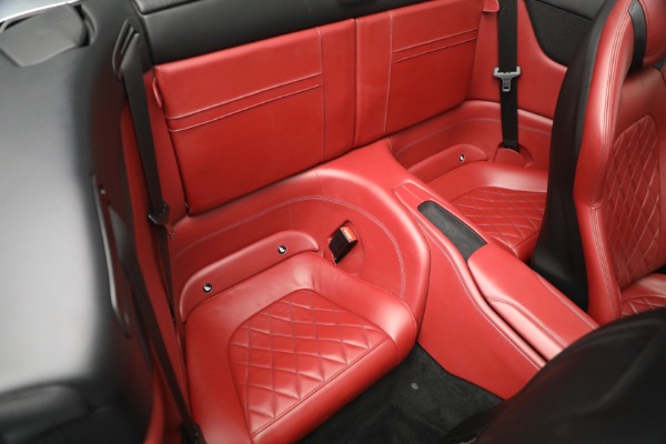 Used 2017 Ferrari California T for sale $144,900 at Bugatti of Greenwich in Greenwich CT 06830 26