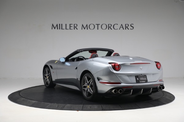 Used 2017 Ferrari California T for sale $144,900 at Bugatti of Greenwich in Greenwich CT 06830 5