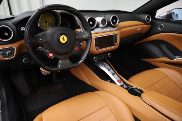 Used 2016 Ferrari California T for sale Sold at Bugatti of Greenwich in Greenwich CT 06830 16