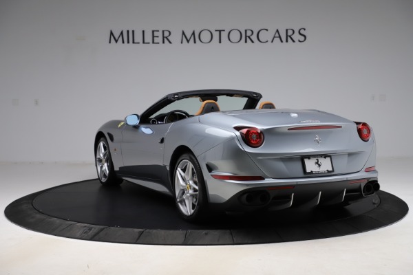 Used 2016 Ferrari California T for sale Sold at Bugatti of Greenwich in Greenwich CT 06830 5