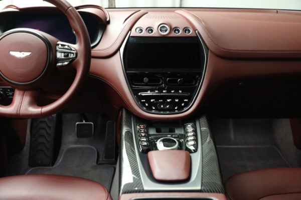 Used 2021 Aston Martin DBX for sale Sold at Bugatti of Greenwich in Greenwich CT 06830 20