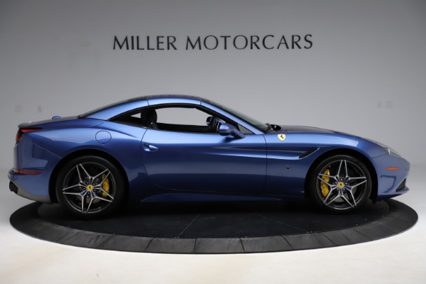 Used 2018 Ferrari California T for sale Sold at Bugatti of Greenwich in Greenwich CT 06830 15