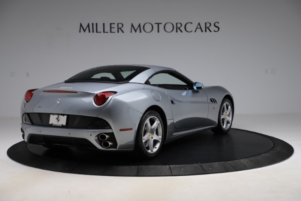 Used 2013 Ferrari California 30 for sale Sold at Bugatti of Greenwich in Greenwich CT 06830 16