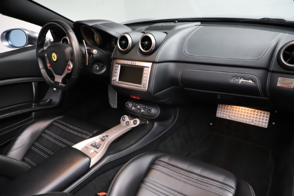 Used 2013 Ferrari California 30 for sale Sold at Bugatti of Greenwich in Greenwich CT 06830 24