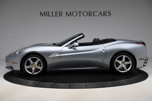 Used 2013 Ferrari California 30 for sale Sold at Bugatti of Greenwich in Greenwich CT 06830 3