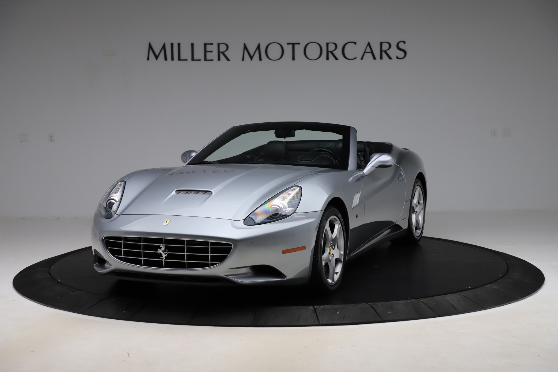 Used 2013 Ferrari California 30 for sale Sold at Bugatti of Greenwich in Greenwich CT 06830 1