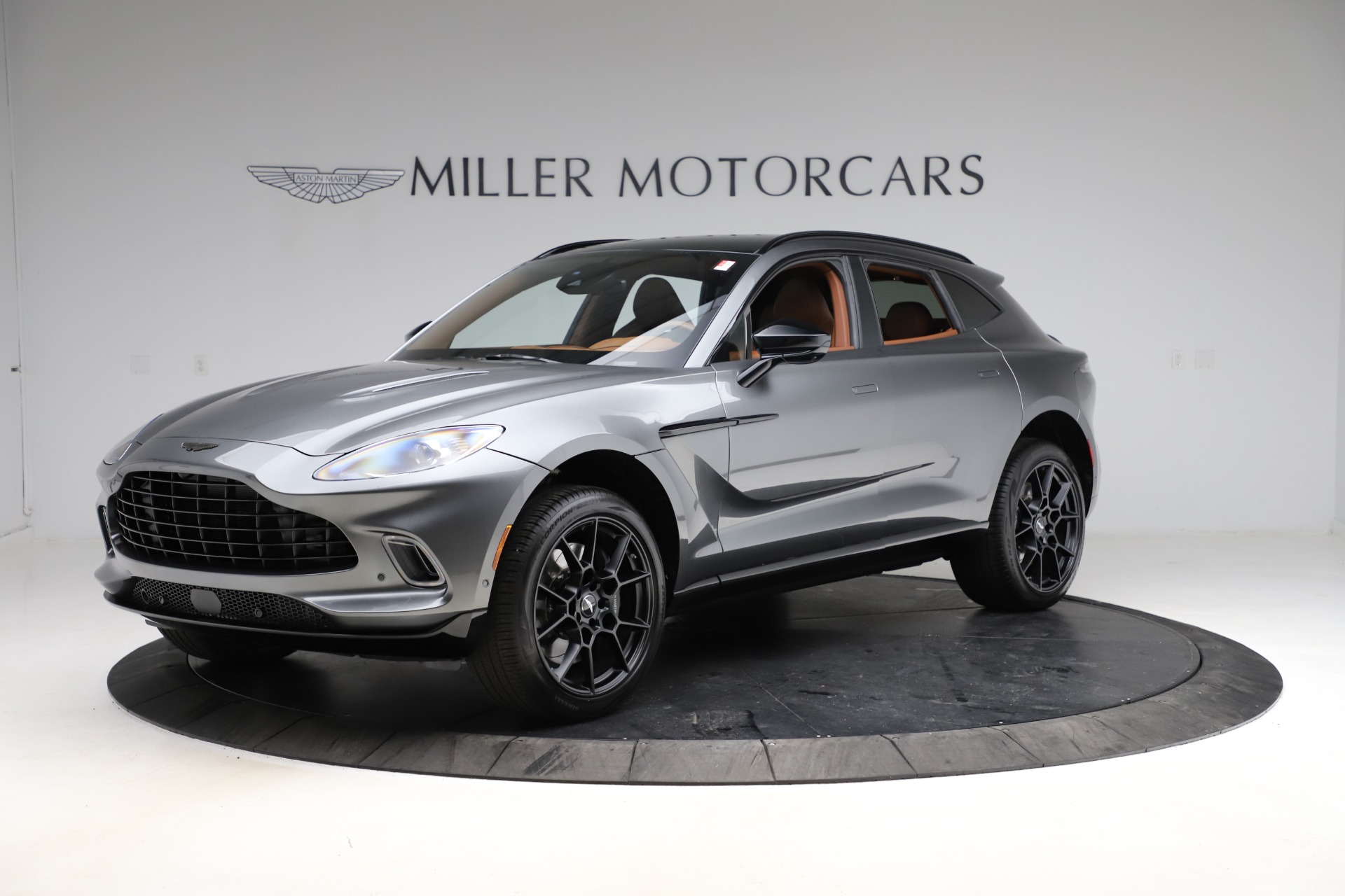 Used 2021 Aston Martin DBX for sale Sold at Bugatti of Greenwich in Greenwich CT 06830 1