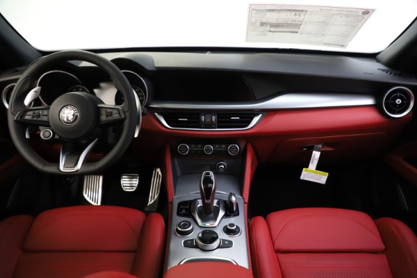 New 2020 Alfa Romeo Stelvio Ti Sport Q4 for sale Sold at Bugatti of Greenwich in Greenwich CT 06830 16