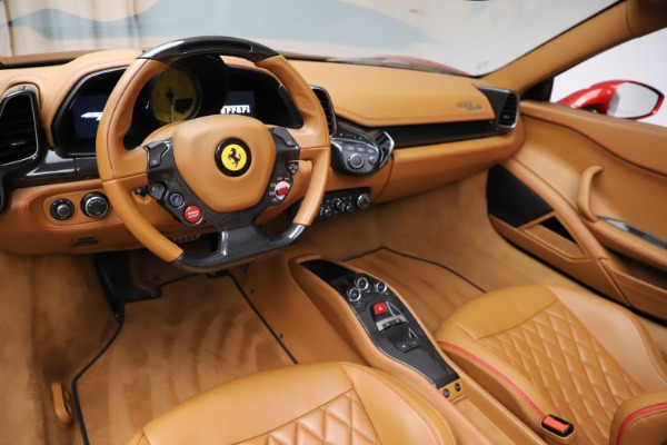 Used 2013 Ferrari 458 Spider for sale Sold at Bugatti of Greenwich in Greenwich CT 06830 17