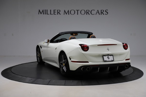 Used 2018 Ferrari California T for sale Sold at Bugatti of Greenwich in Greenwich CT 06830 5