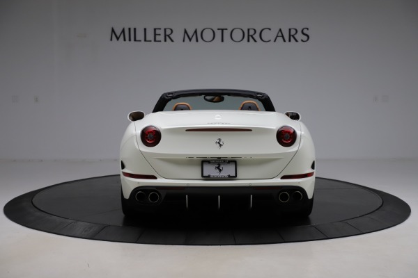 Used 2018 Ferrari California T for sale Sold at Bugatti of Greenwich in Greenwich CT 06830 6