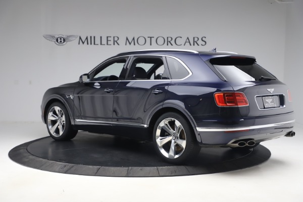 Used 2018 Bentley Bentayga W12 Signature for sale Sold at Bugatti of Greenwich in Greenwich CT 06830 5