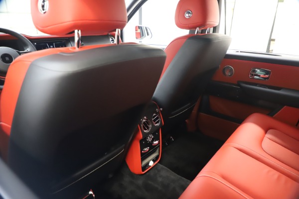 New 2021 Rolls-Royce Cullinan Black Badge for sale Sold at Bugatti of Greenwich in Greenwich CT 06830 20