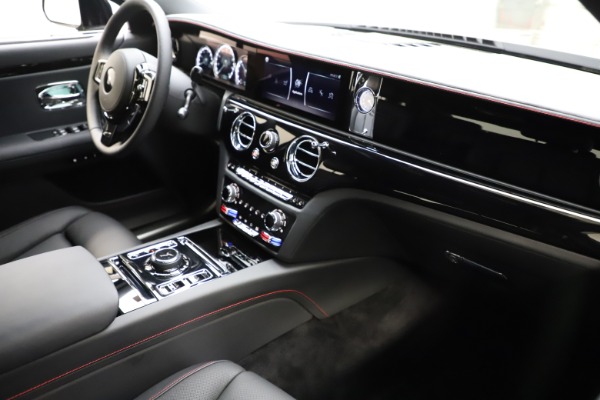Used 2021 Rolls-Royce Ghost for sale $219,900 at Bugatti of Greenwich in Greenwich CT 06830 17