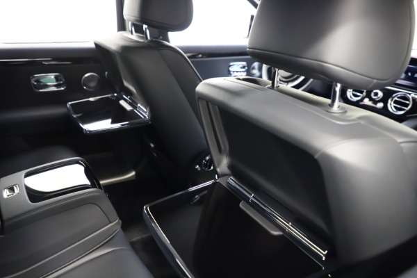 Used 2021 Rolls-Royce Ghost for sale $219,900 at Bugatti of Greenwich in Greenwich CT 06830 21