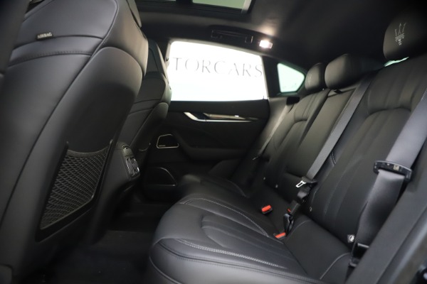 New 2021 Maserati Levante S Q4 GranSport for sale $107,135 at Bugatti of Greenwich in Greenwich CT 06830 20