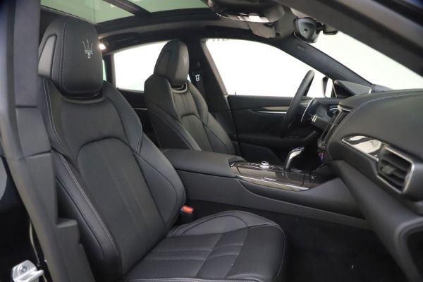New 2021 Maserati Levante S Q4 GranSport for sale $107,135 at Bugatti of Greenwich in Greenwich CT 06830 23