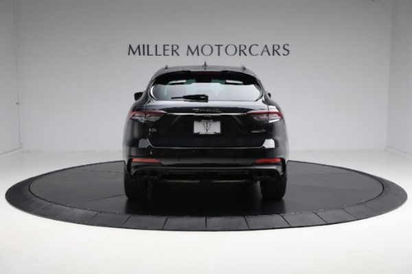 Used 2021 Maserati Levante Q4 GranSport for sale Sold at Bugatti of Greenwich in Greenwich CT 06830 10