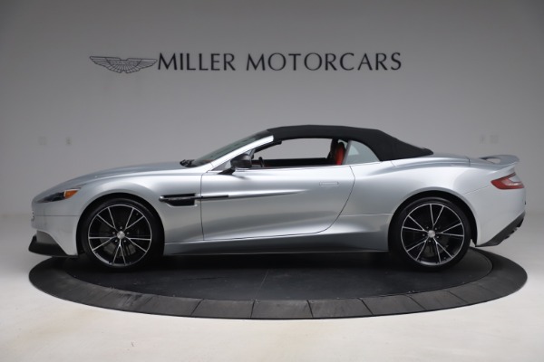 Used 2014 Aston Martin Vanquish Volante for sale Sold at Bugatti of Greenwich in Greenwich CT 06830 16