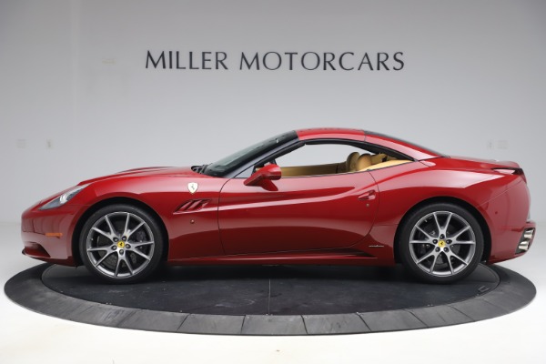 Used 2014 Ferrari California 30 for sale Sold at Bugatti of Greenwich in Greenwich CT 06830 14