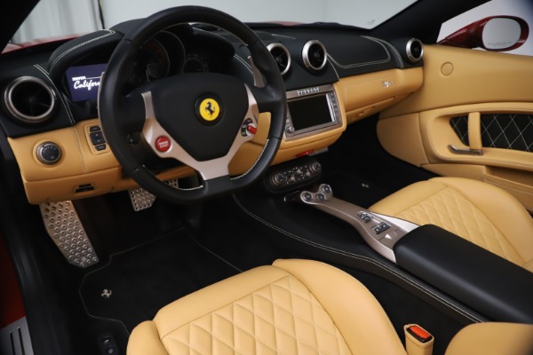 Used 2014 Ferrari California 30 for sale Sold at Bugatti of Greenwich in Greenwich CT 06830 19