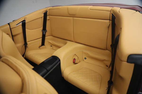 Used 2014 Ferrari California 30 for sale Sold at Bugatti of Greenwich in Greenwich CT 06830 22