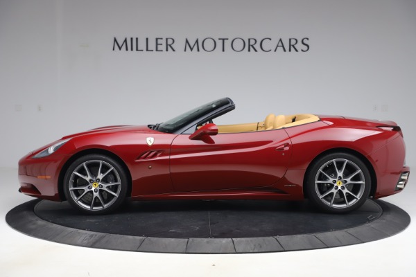 Used 2014 Ferrari California 30 for sale Sold at Bugatti of Greenwich in Greenwich CT 06830 3