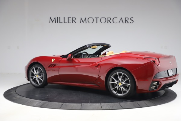 Used 2014 Ferrari California 30 for sale Sold at Bugatti of Greenwich in Greenwich CT 06830 4