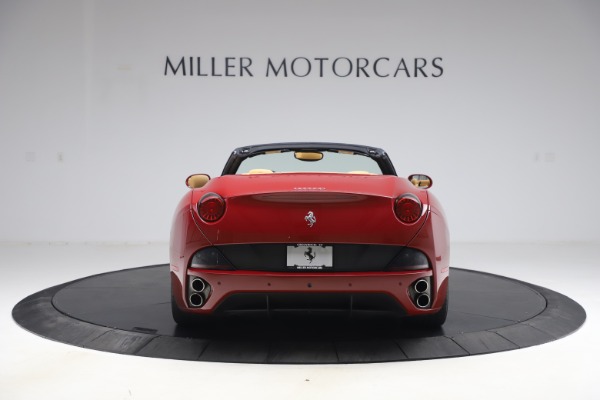 Used 2014 Ferrari California 30 for sale Sold at Bugatti of Greenwich in Greenwich CT 06830 6