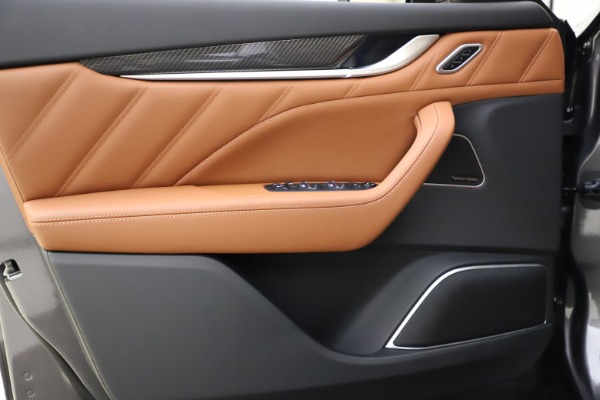New 2021 Maserati Levante S Q4 GranSport for sale $108,235 at Bugatti of Greenwich in Greenwich CT 06830 17