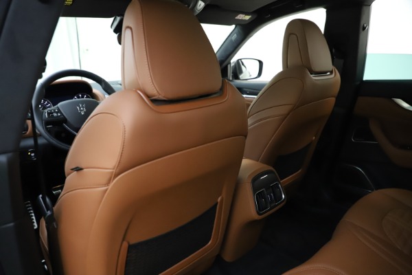 New 2021 Maserati Levante S Q4 GranSport for sale $108,235 at Bugatti of Greenwich in Greenwich CT 06830 20