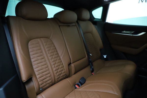 New 2021 Maserati Levante S Q4 GranSport for sale $108,235 at Bugatti of Greenwich in Greenwich CT 06830 24