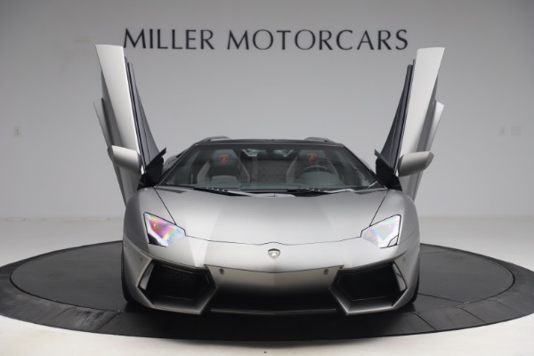 Used 2015 Lamborghini Aventador Roadster LP 700-4 for sale $349,900 at Bugatti of Greenwich in Greenwich CT 06830 12