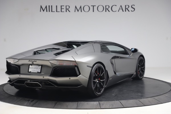 Used 2015 Lamborghini Aventador Roadster LP 700-4 for sale Sold at Bugatti of Greenwich in Greenwich CT 06830 17